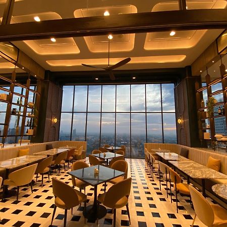 The Quarter Ratchayothin By Uhg Hotell Bangkok Exteriör bild