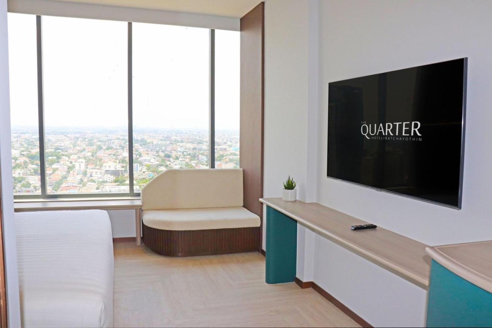 The Quarter Ratchayothin By Uhg Hotell Bangkok Exteriör bild