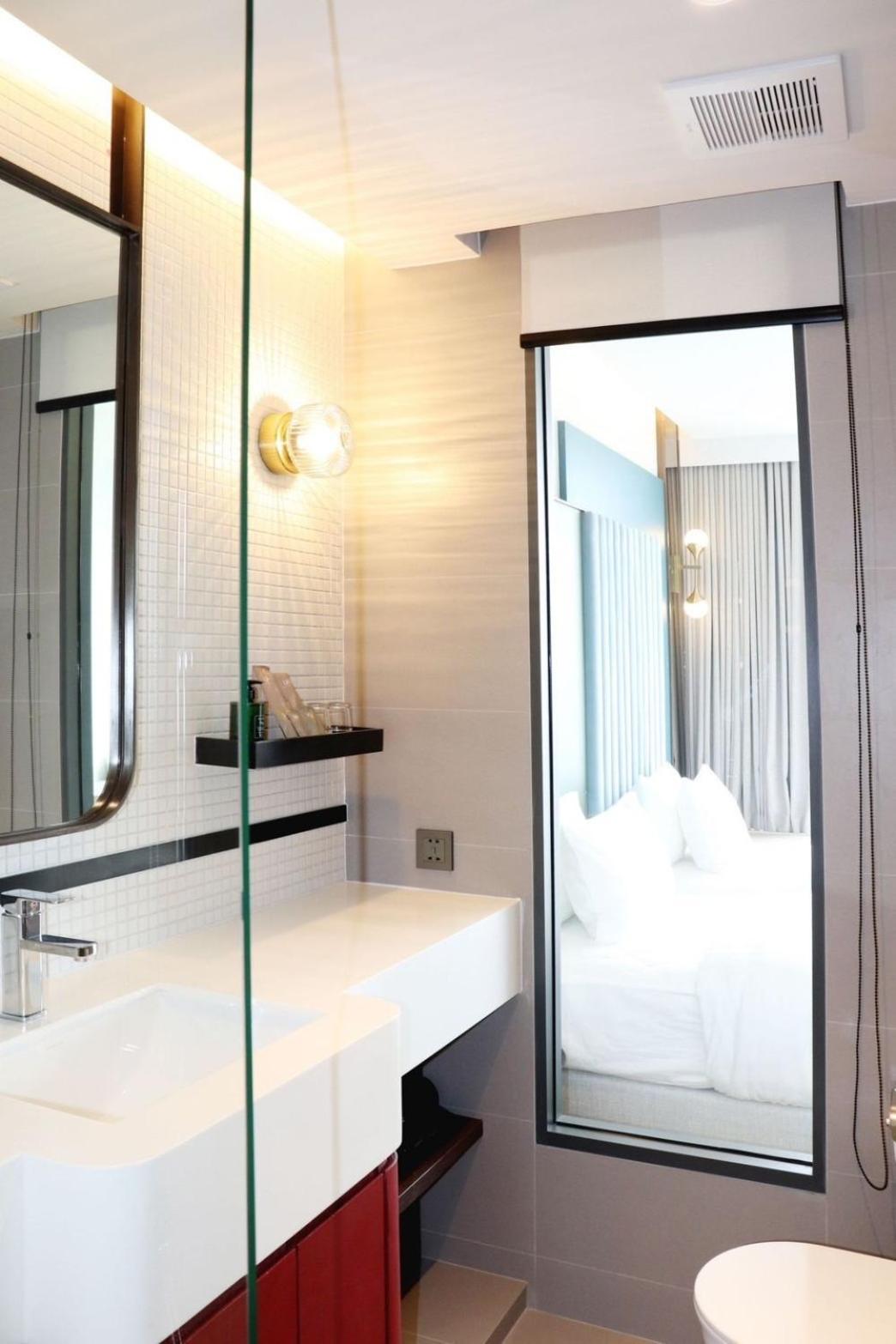 The Quarter Ratchayothin By Uhg Hotell Bangkok Exteriör bild