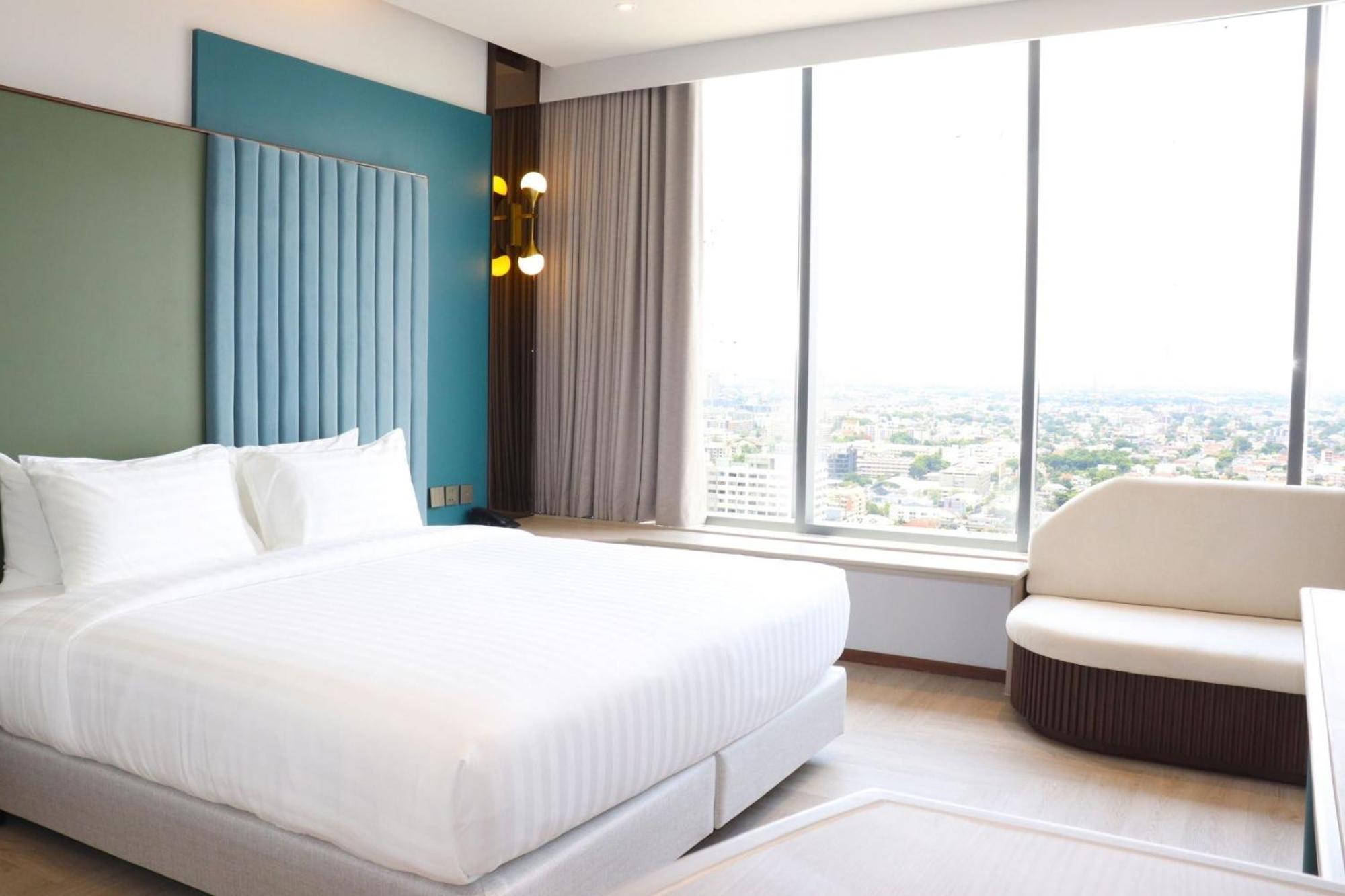 The Quarter Ratchayothin By Uhg Hotell Bangkok Exteriör bild